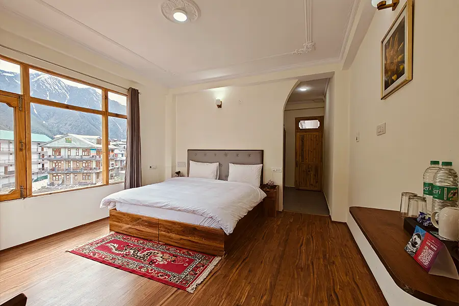 executive-room-in-chitkul-with-river-baspa-view